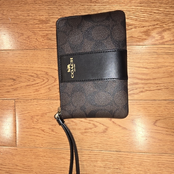 Coach coin purse - Picture 3 of 3